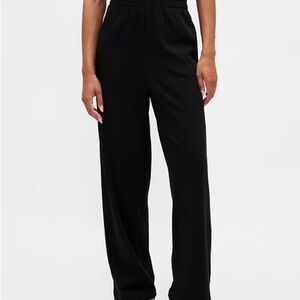 NWT Gap Heavyweight Straight Pants